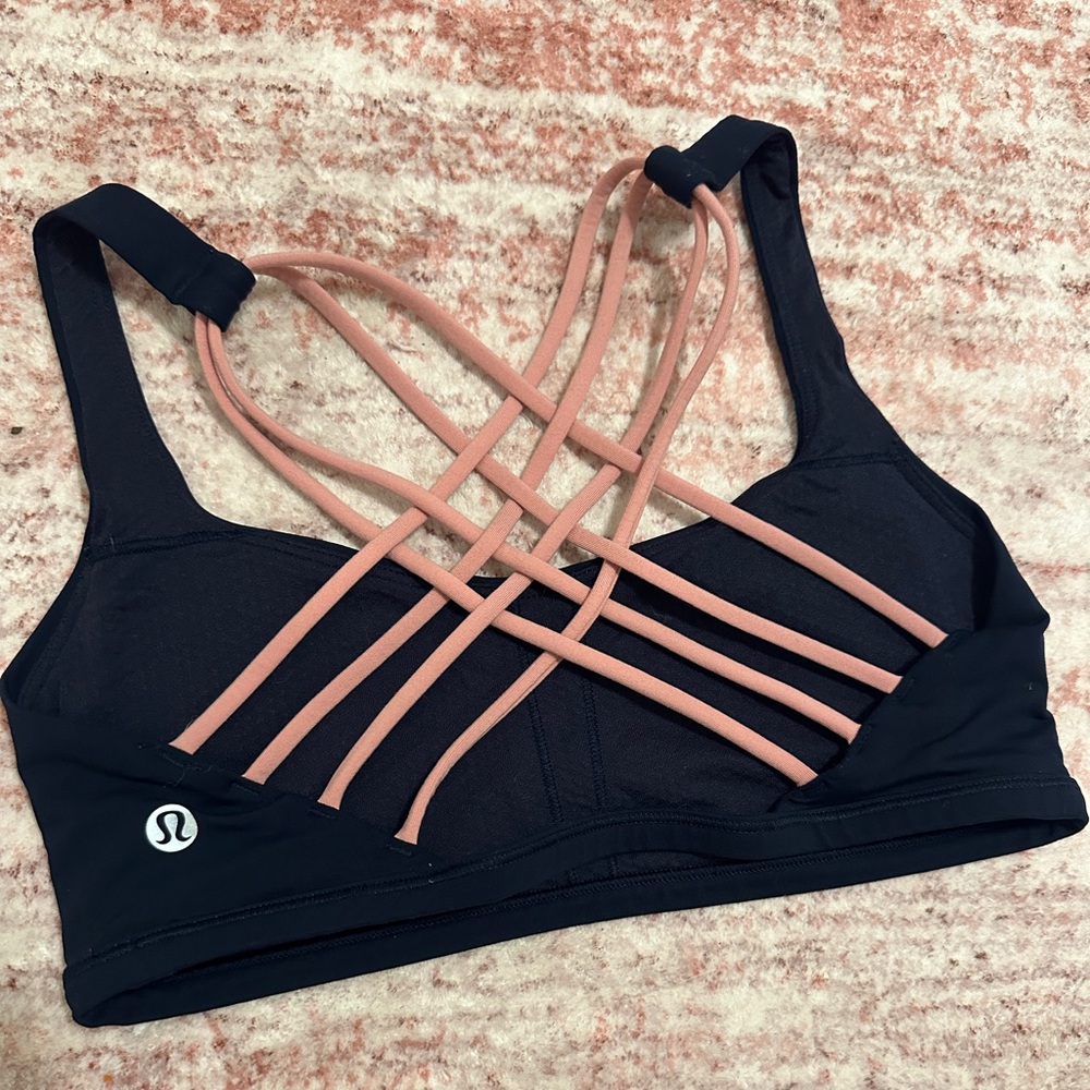 Lululemon Free to Be Bra *Light Support A-B Cups